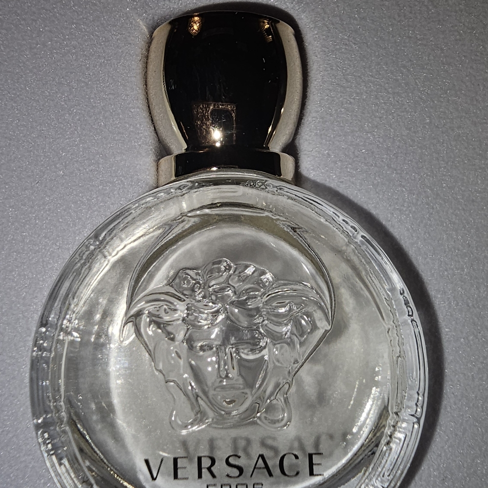 Versace Eros Pour Femme Gift Set - Gold and White - Picture 4 of 7